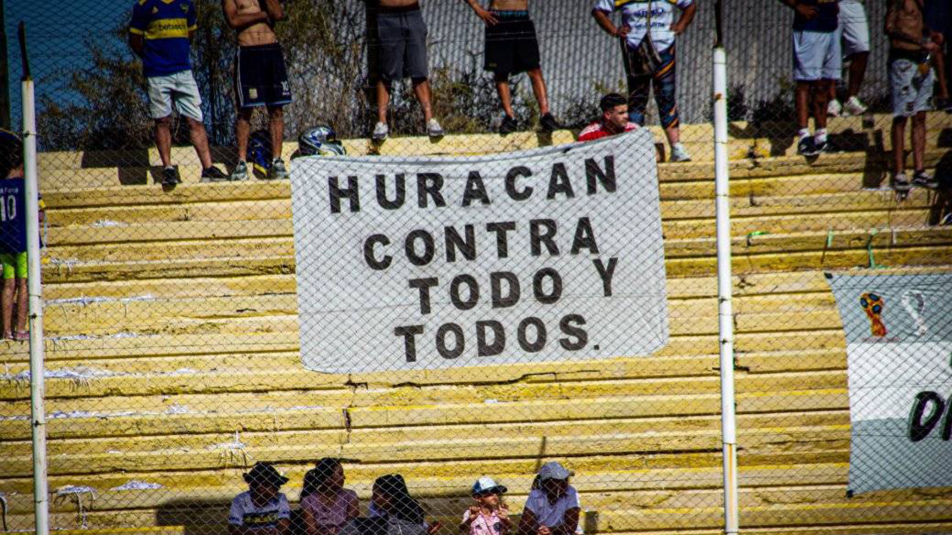 Estalló la bronca en Huracán por la seguridad policial para jugar con Rincón